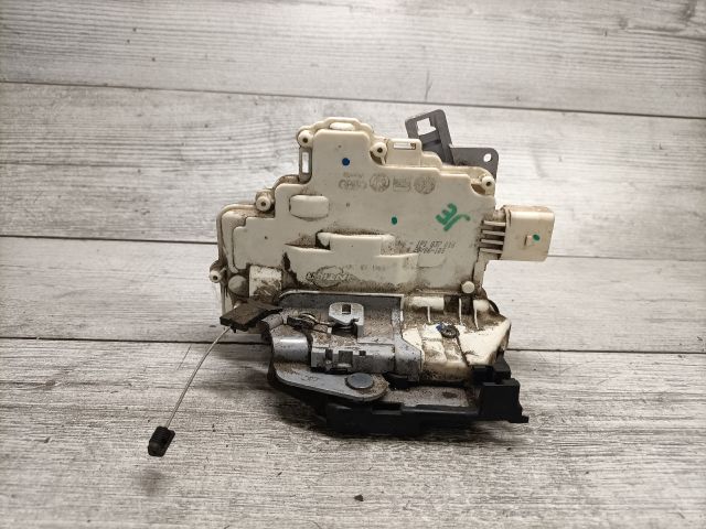 bontott SEAT ALTEA Jobb első Ajtózár