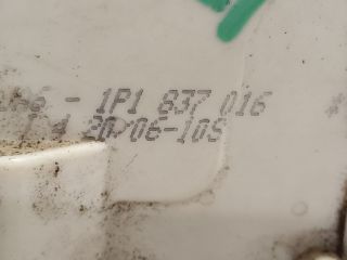 bontott SEAT ALTEA Jobb első Ajtózár