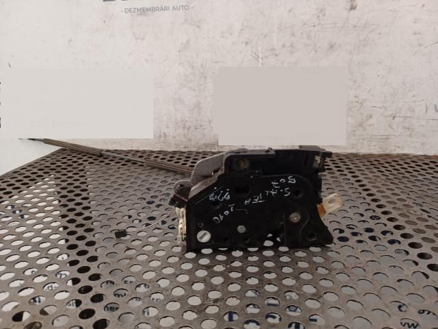 bontott SEAT ALTEA Jobb első Zsanér