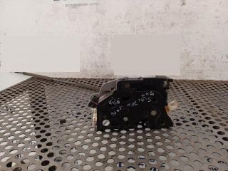 bontott SEAT ALTEA Jobb első Zsanér