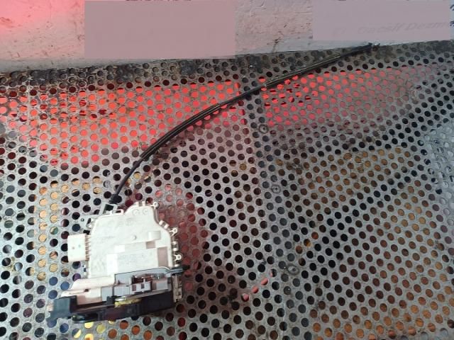 bontott SEAT ALTEA Jobb első Zsanér