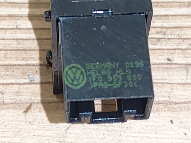 bontott SEAT ALTEA Jobb hátsó Ablakemelő Kapcsoló