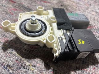 bontott SEAT ALTEA Jobb hátsó Ablakemelő Motor
