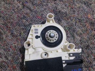 bontott SEAT ALTEA Jobb hátsó Ablakemelő Motor