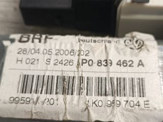 bontott SEAT ALTEA Jobb hátsó Ablakemelő Motor