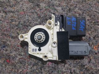 bontott SEAT ALTEA Jobb hátsó Ablakemelő Motor