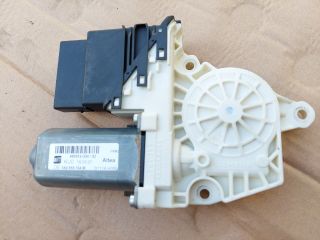 bontott SEAT ALTEA Jobb hátsó Ablakemelő Motor