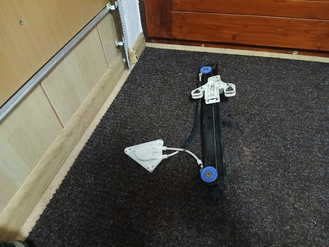 bontott SEAT ALTEA Jobb hátsó Ablakemelő Szerkezet (Elektromos)