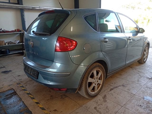 bontott SEAT ALTEA Jobb hátsó Ajtó Kárpit