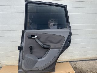 bontott SEAT ALTEA Jobb hátsó Ajtó (Részeivel)