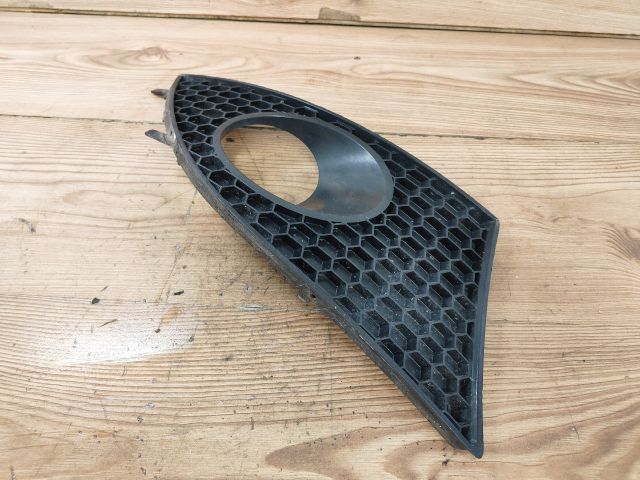 bontott SEAT ALTEA Jobb Ködlámpa Rács