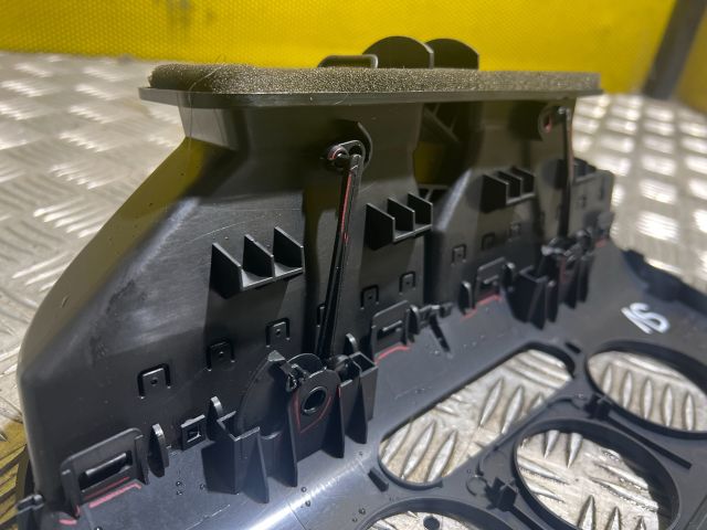 bontott SEAT ALTEA Középső Szellőző