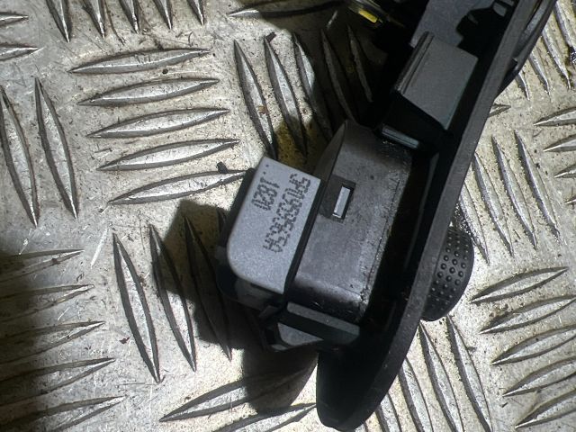 bontott SEAT ALTEA Központizár Kapcsoló