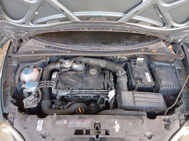 bontott SEAT ALTEA Központizár Motor Tankajtó