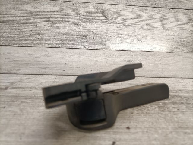 bontott SEAT ALTEA Motorháztető Nyitó Kar / Gomb