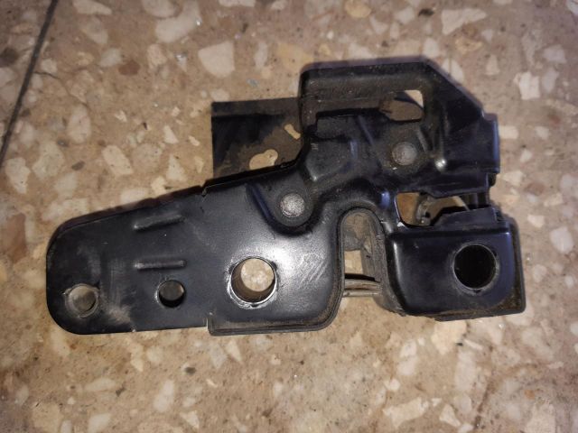 bontott SEAT ALTEA Motorháztető Zárszerkezet