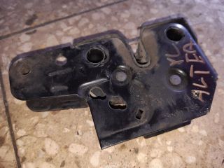 bontott SEAT ALTEA Motorháztető Zárszerkezet