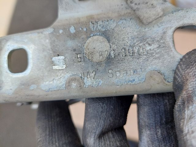 bontott SEAT ALTEA Motorháztető Zsanér Pár