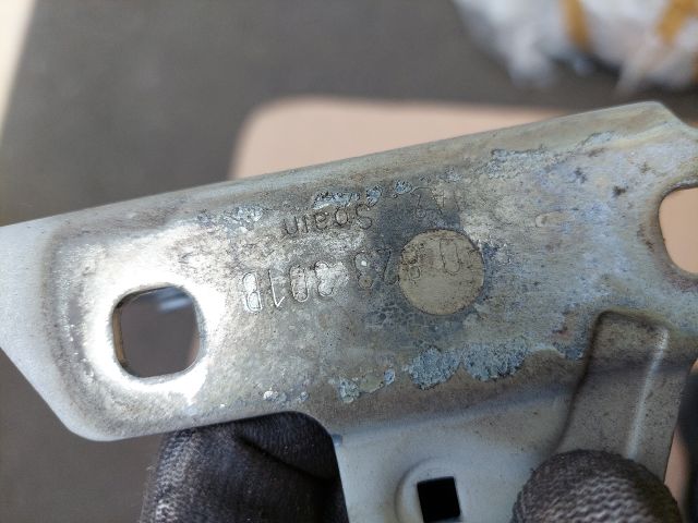 bontott SEAT ALTEA Motorháztető Zsanér Pár