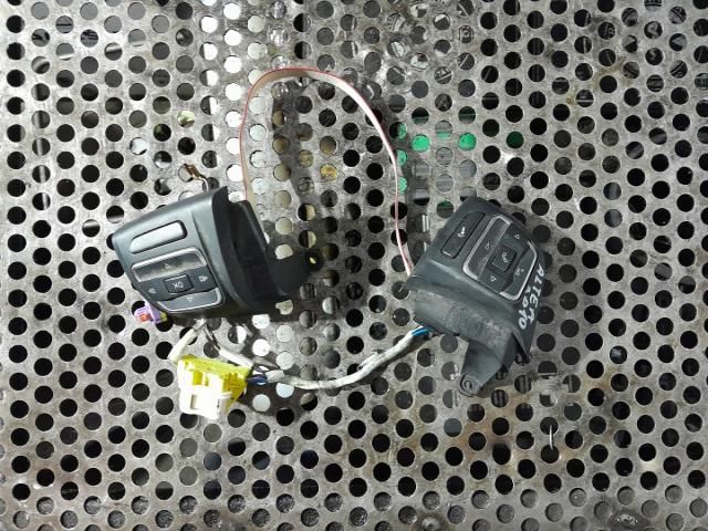 bontott SEAT ALTEA Multikormány Kapcsoló Pár