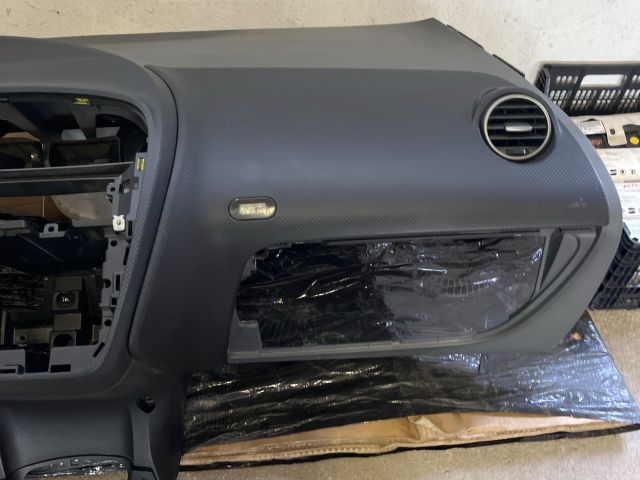 bontott SEAT ALTEA Műszerfal Héj