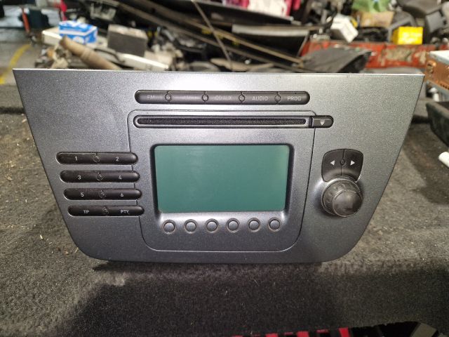 bontott SEAT ALTEA Rádió / CD