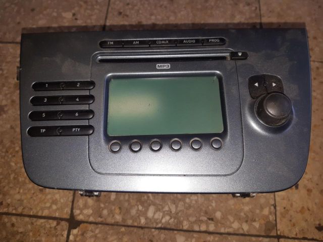 bontott SEAT ALTEA Rádió / CD