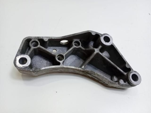 bontott SEAT ALTEA Tartó Bak