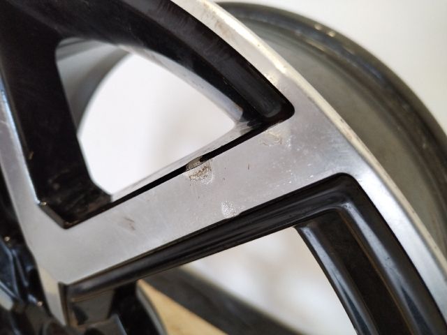 bontott SEAT ARONA Alufelni (1 db)