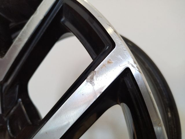 bontott SEAT ARONA Alufelni (1 db)