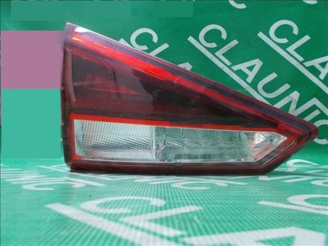 bontott SEAT ARONA Bal Belső Hátsó Lámpa