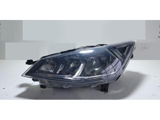 bontott SEAT ARONA Bal Fényszóró