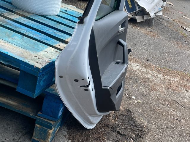 bontott SEAT ARONA Bal hátsó Ajtó (Részeivel)