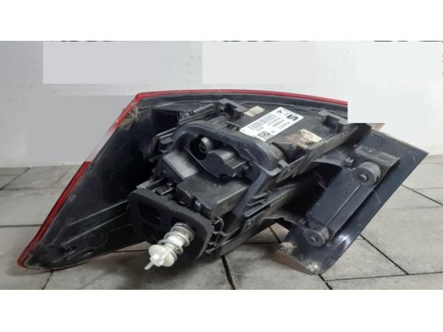 bontott SEAT ARONA Bal Külső Hátsó Lámpa