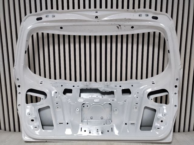 bontott SEAT ARONA Csomagtérajtó (Üres lemez)