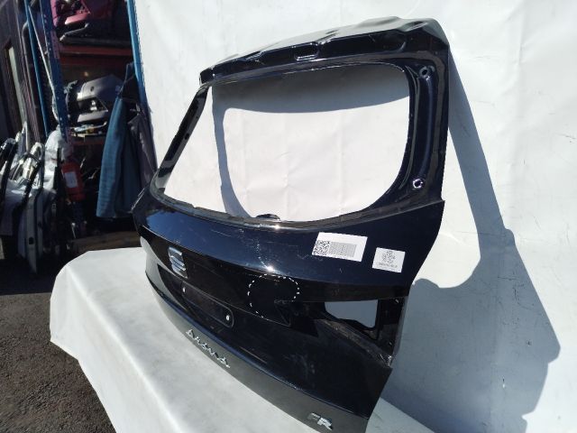 bontott SEAT ARONA Csomagtérajtó (Üres lemez)