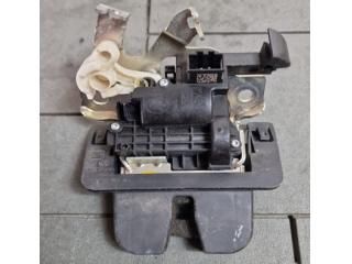 bontott SEAT ARONA Csomagtérajtó Zárszerkezet