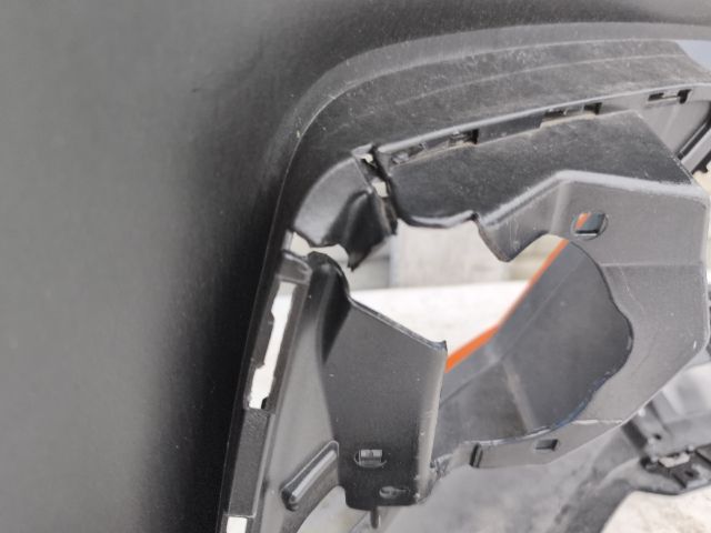 bontott SEAT ARONA Első Lökhárító (Üresen)