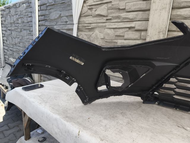 bontott SEAT ARONA Első Lökhárító (Üresen)