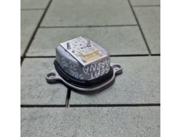 bontott SEAT ARONA Fényszóró Elektronika