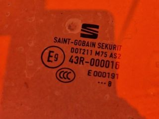 bontott SEAT ARONA Jobb első Ablak