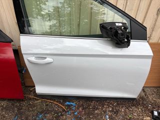 bontott SEAT ARONA Jobb első Ajtó (Részeivel)