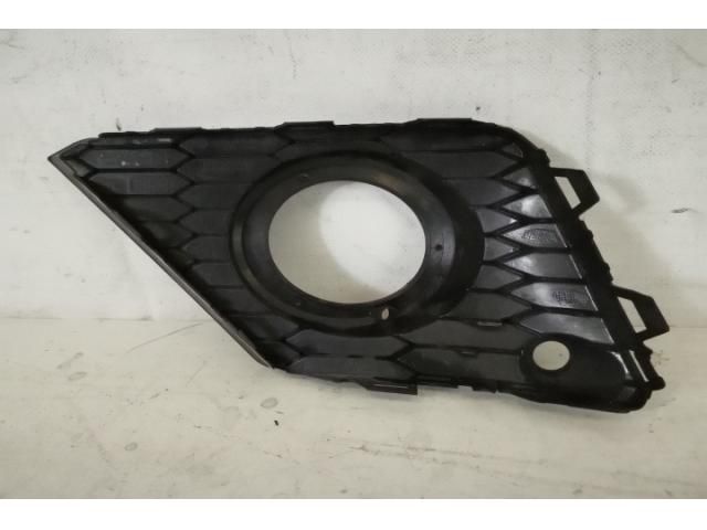 bontott SEAT ARONA Jobb Ködlámpa Rács