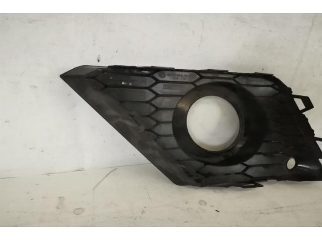 bontott SEAT ARONA Jobb Ködlámpa Rács