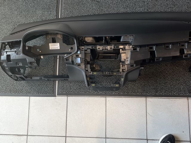 bontott SEAT ARONA Műszerfal Héj