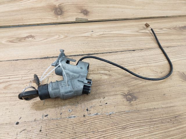 bontott SEAT AROSA Gyújtáskapcsoló Házzal