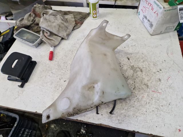 bontott SEAT AROSA Ablakmosó Tartály