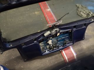 bontott SEAT AROSA Csomagtérajtó (Részeivel)