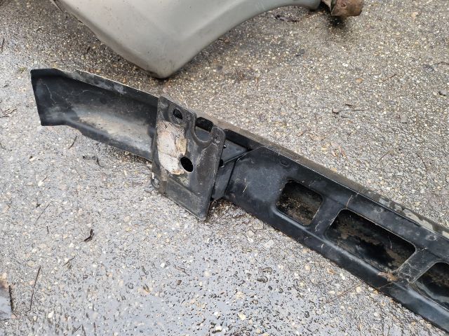 bontott SEAT AROSA Első Lökhárító Merevítő (Fém)