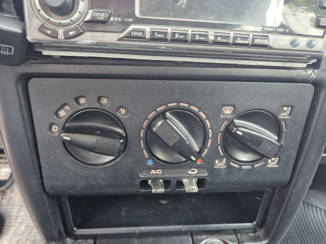 bontott SEAT AROSA Hátsó Lökhárító (Részeivel)